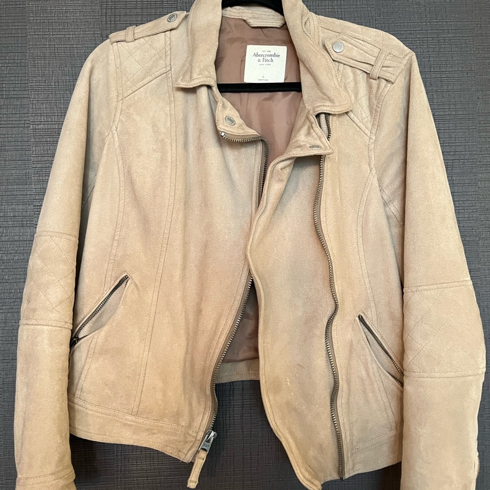 Beige suede Abercrombie moto jacket